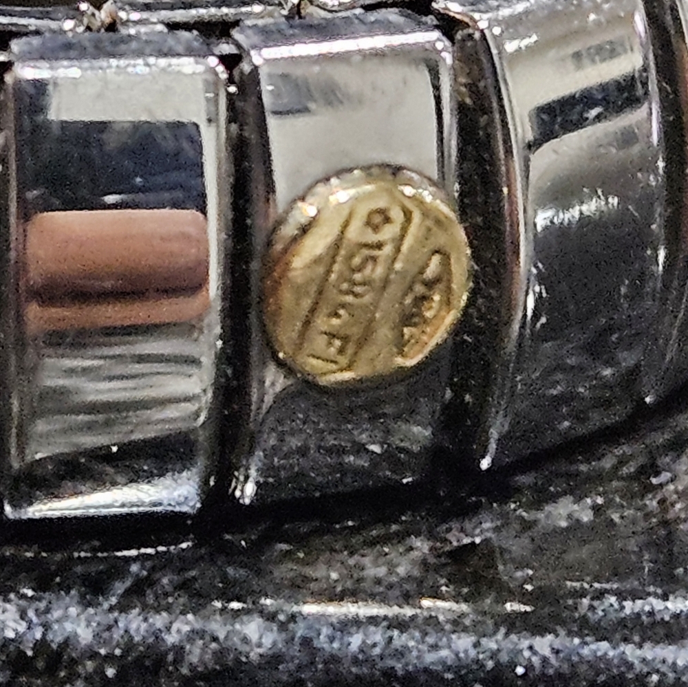 Nomination Stretch Ring Faceted Cubic Zirconia - Picture 4 of 11